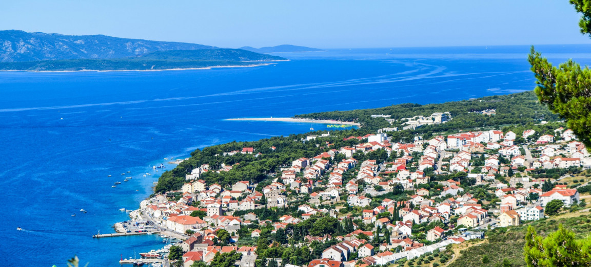 Страна Португалия вид на город и море